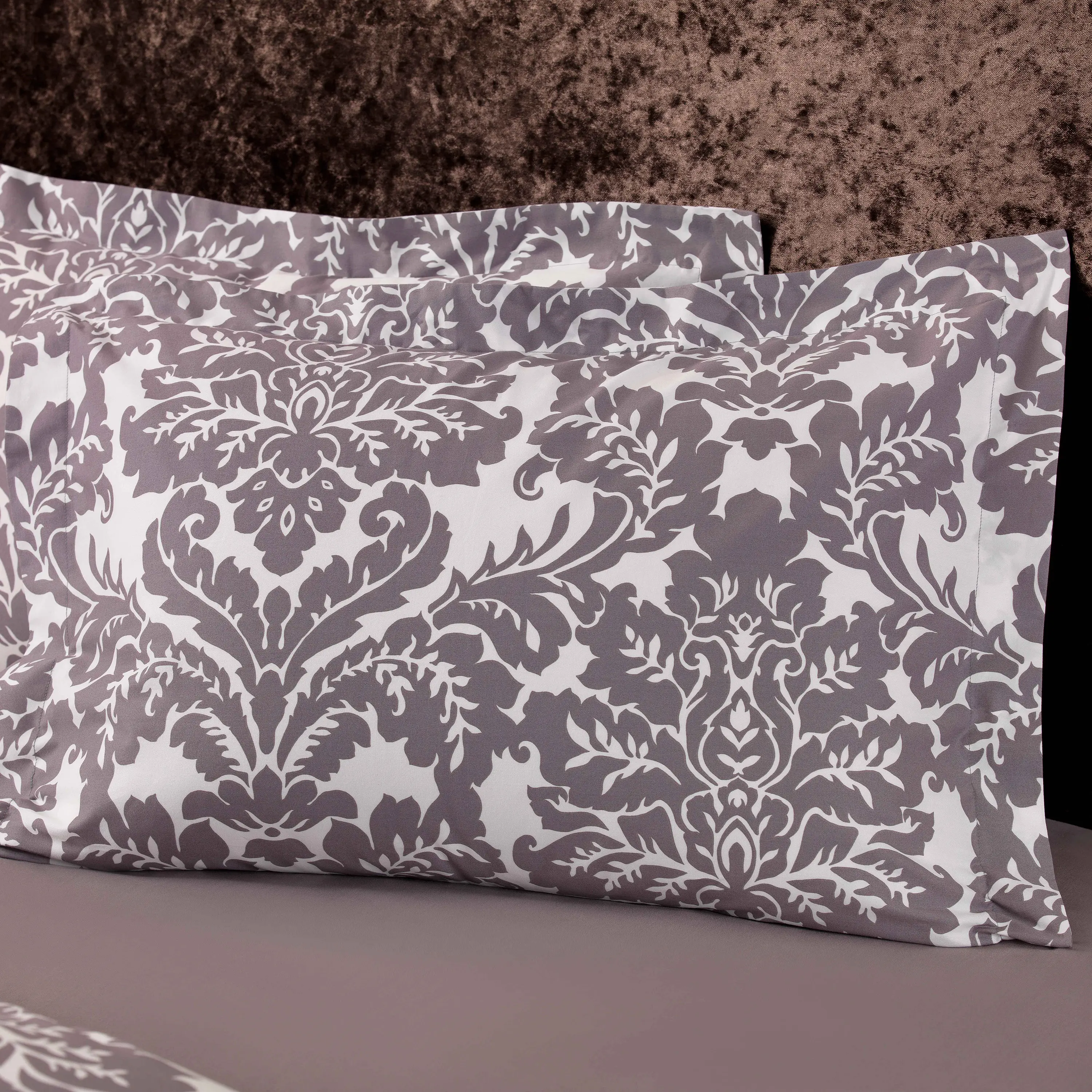 Pillowcase - Damask | Dusty Gray/Brown/Ivory | Euro