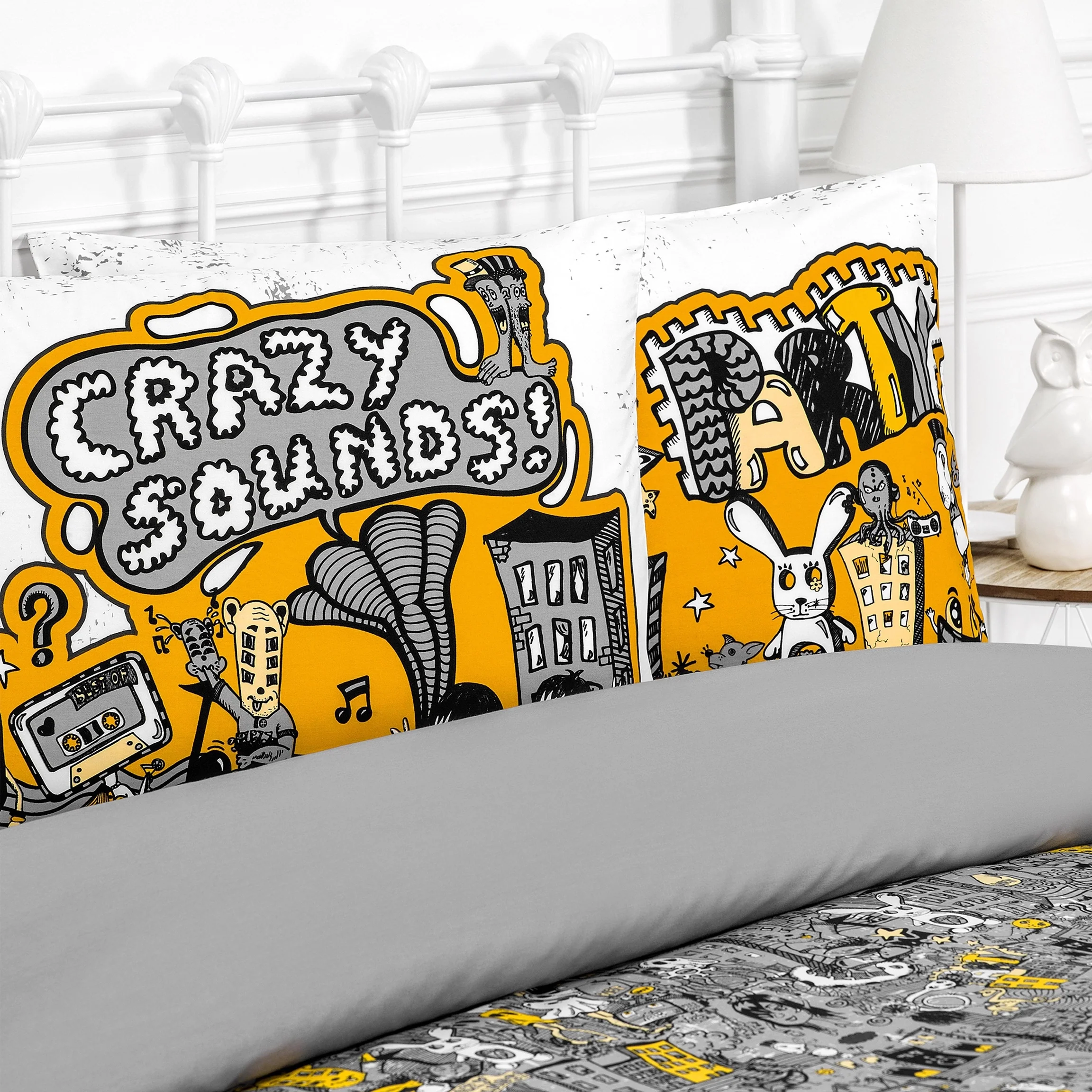 Pillowcase - Funky | Gray/Black/Yellow | Standard