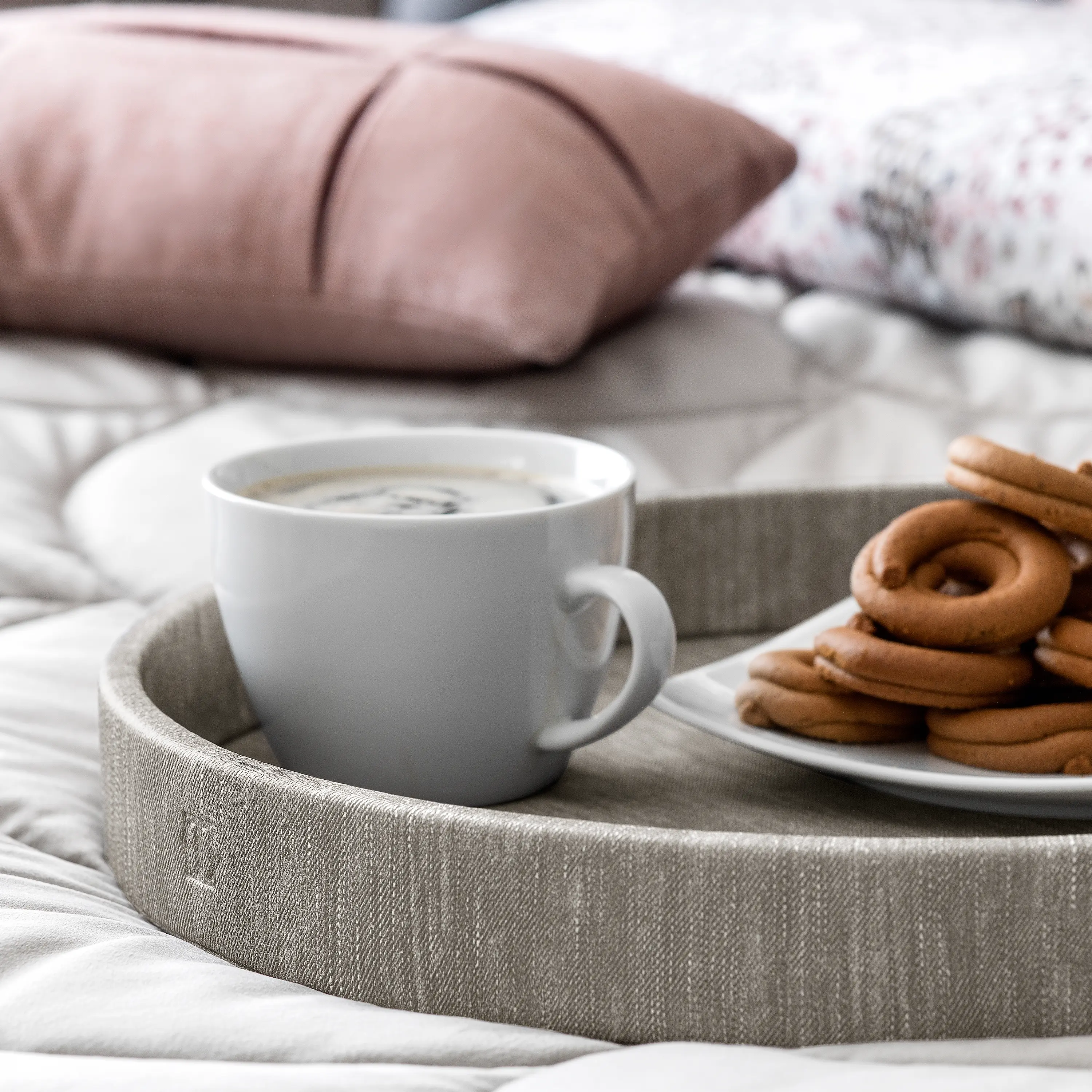 Serving Tray - Grace | Grey | D - 16" - Image 3