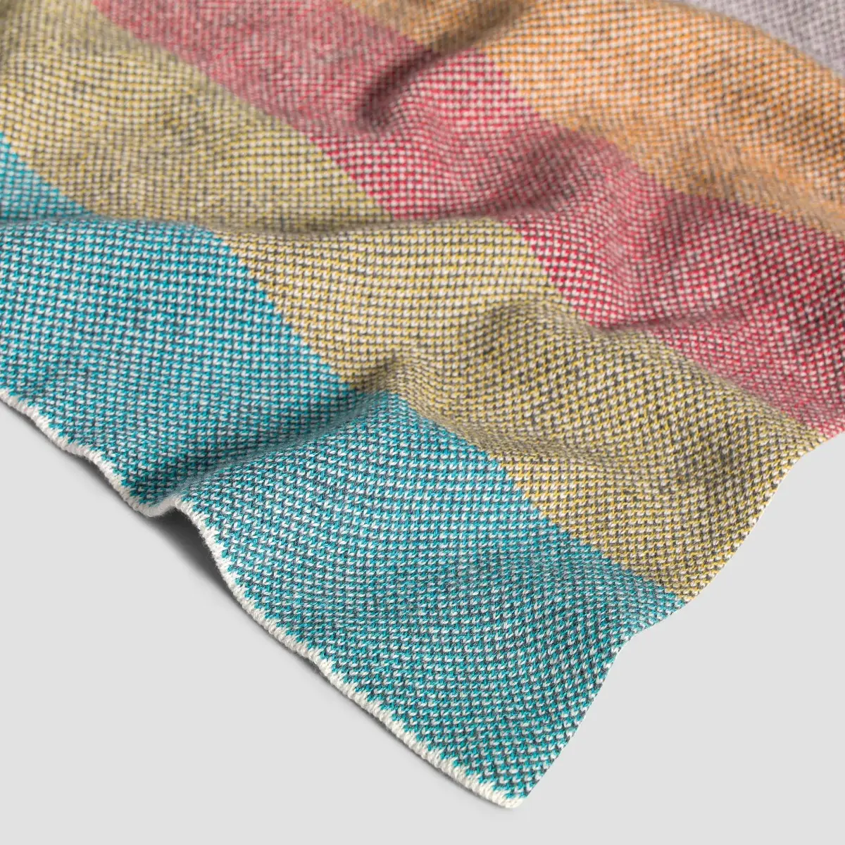 Throw - Imogen | Beige/Blue | 32" x 40" - Image 2