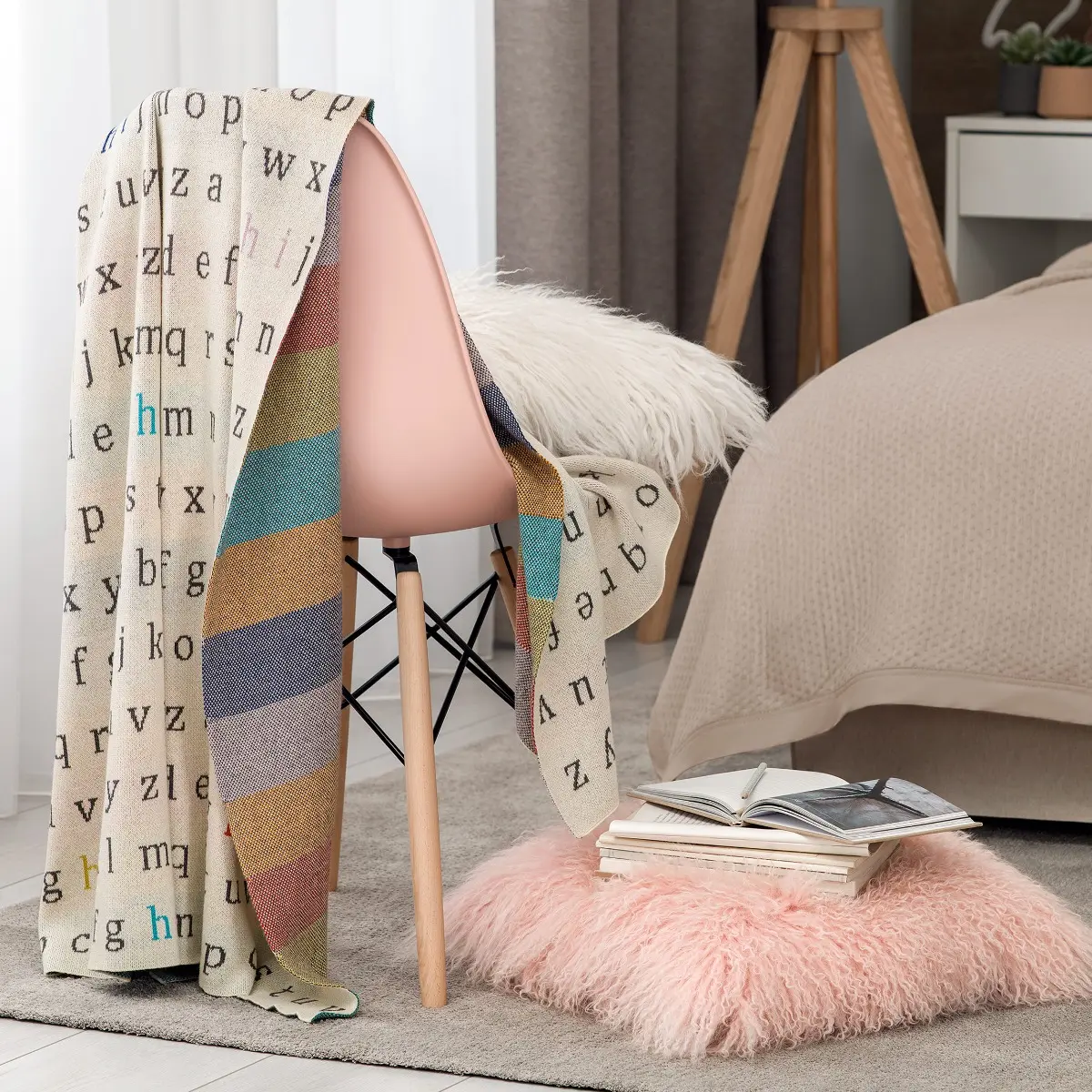 Throw - Imogen | Beige/Blue | 40" x 60"