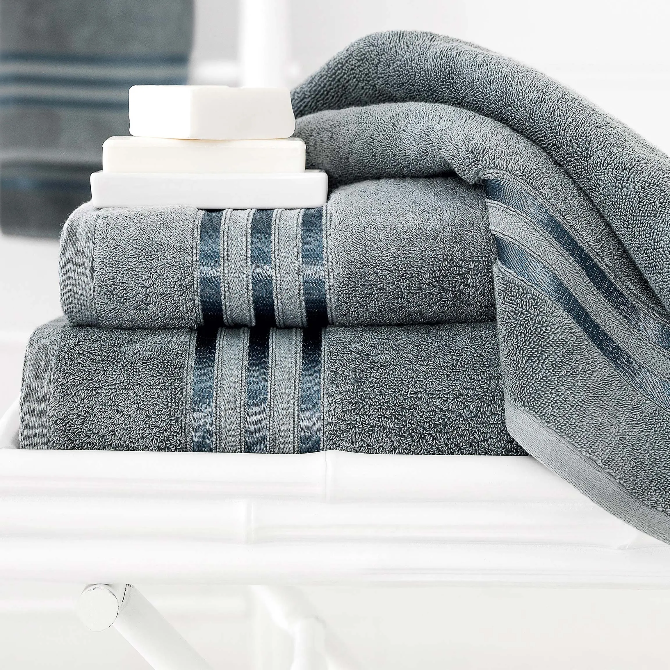 Towel - Arcadia | Grey/Blue | 20" x 39"