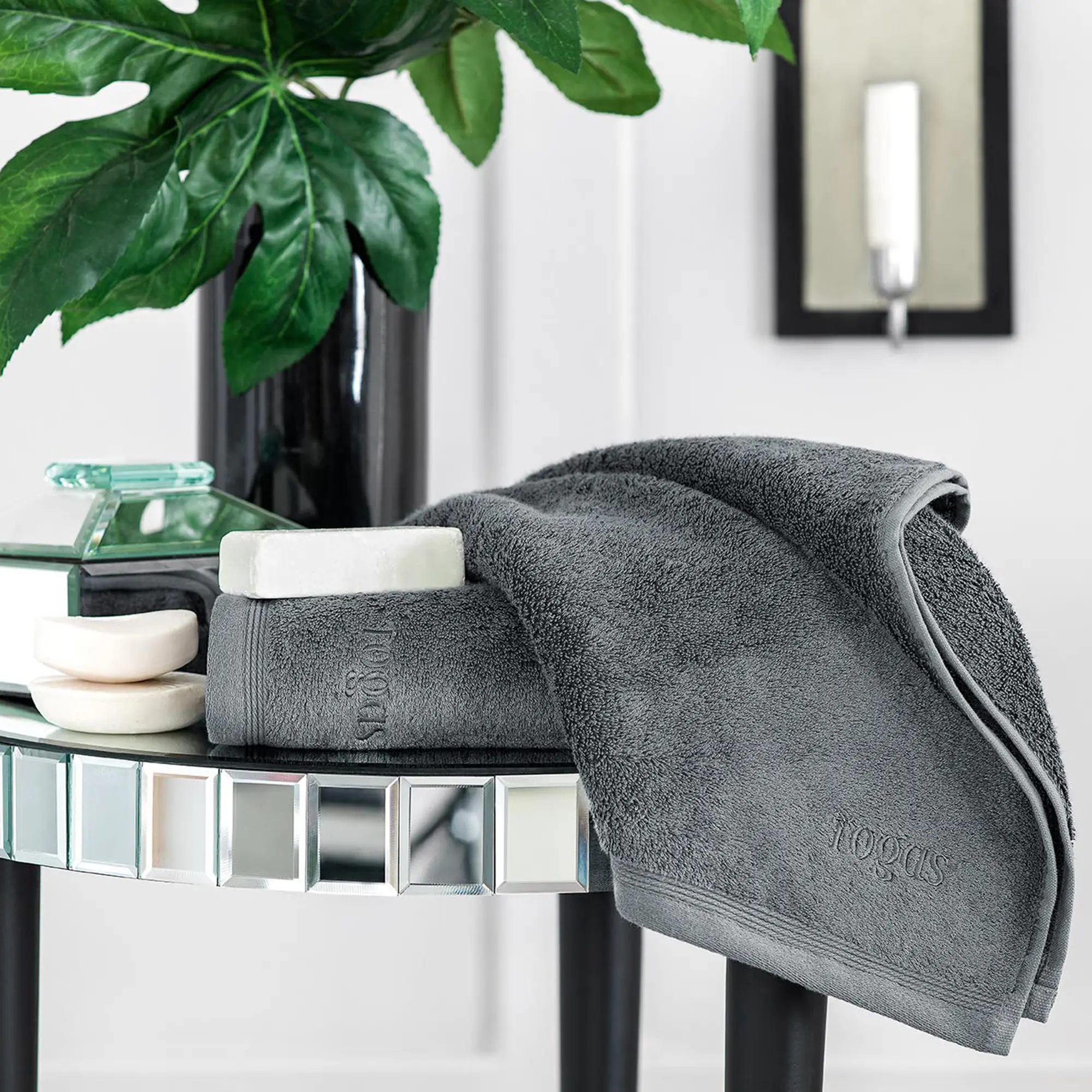 Towel - Poitiers | Grey | 20" x 39"