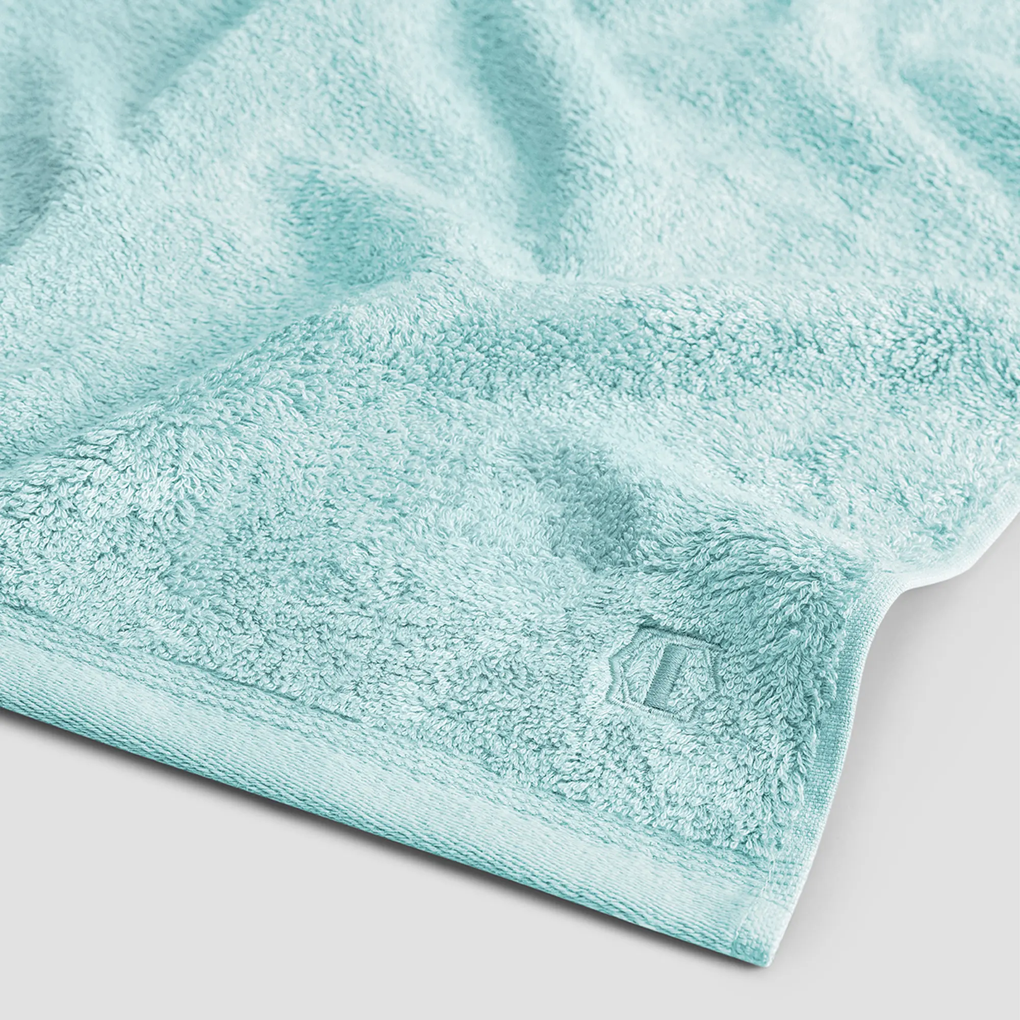 Towel - Poitiers | Light Blue | 20" x 39" - Image 5