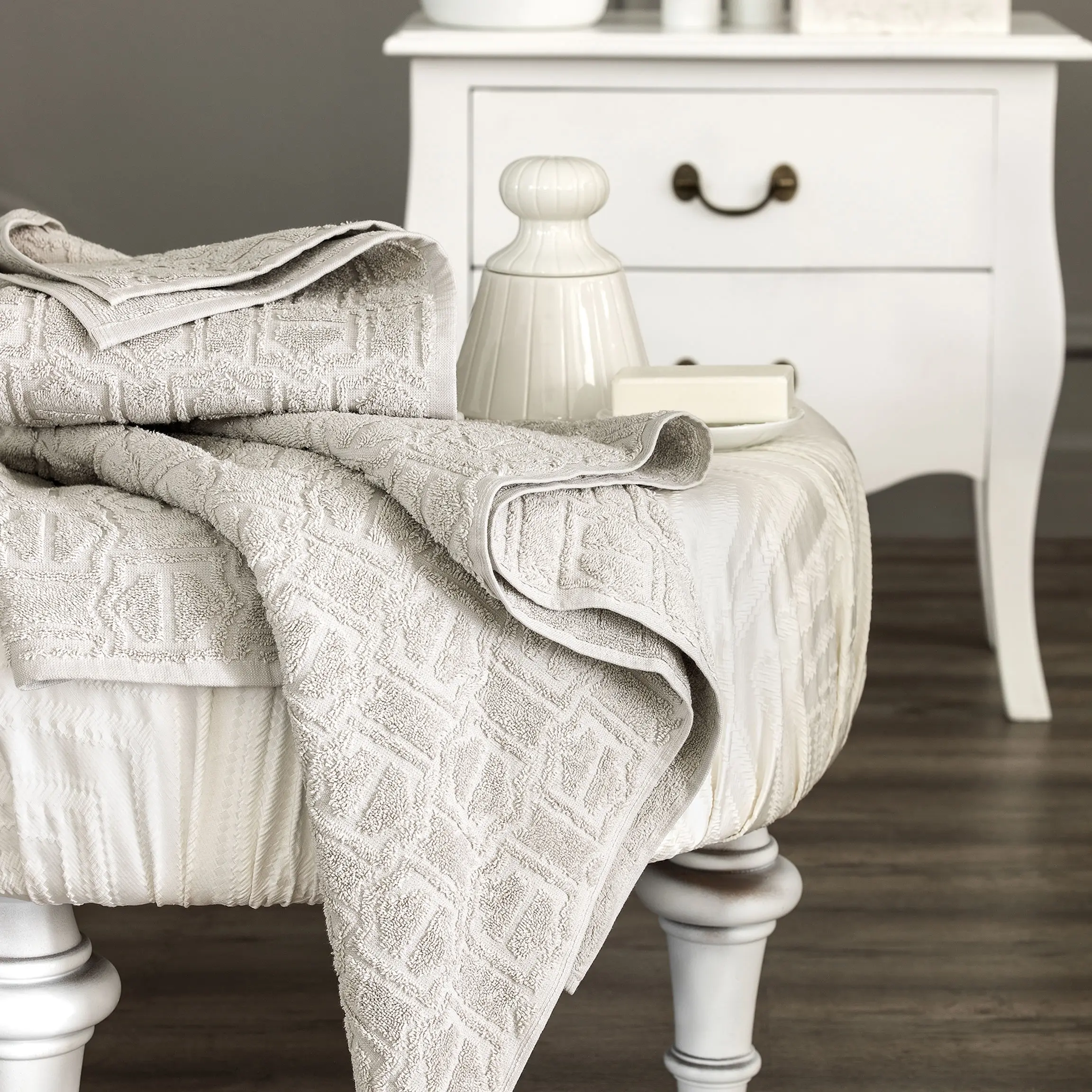 Towel - Togas Trend | Grey | 28" x 55"