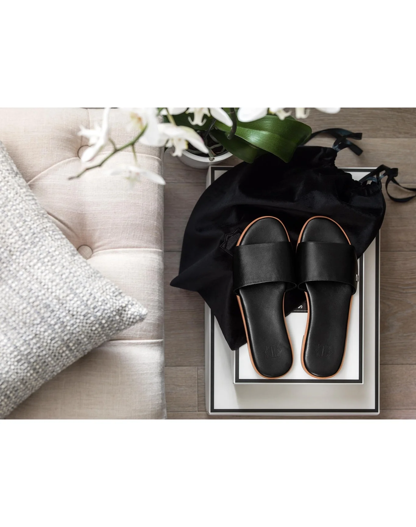 Gloria Leather Slippers | Black - Image 3